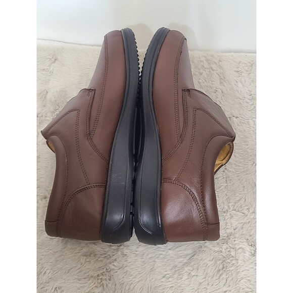 EZMART FIT Brown  Dress Shoes Skid Resistant Adjustable Strap 12.5 Inches